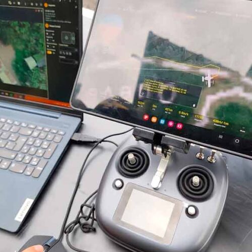 ESCUADRÓN UAV DEL EJÉRCITO ECUATORIANO REFUERZA VIGILANCIA AÉREA EN LA PROVINCIA DE LOS RÍOS