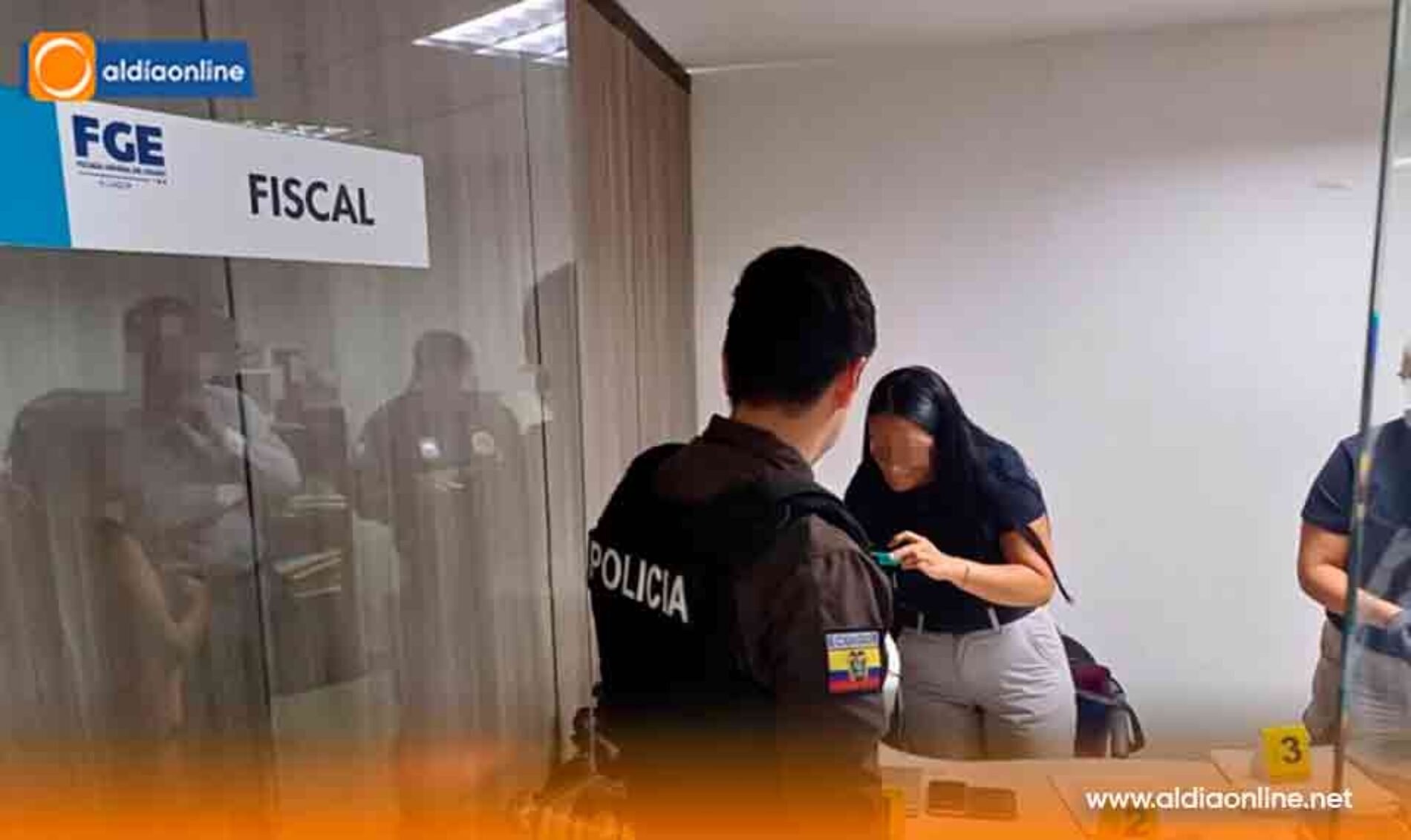 FGE INTERVIENE EL DESPACHO DE UNA FISCAL EN GUAYAQUIL PARA PRESERVAR EVIDENCIA DIGITAL RELACIONADA CON  INVESTIGACIÓN INTERNA