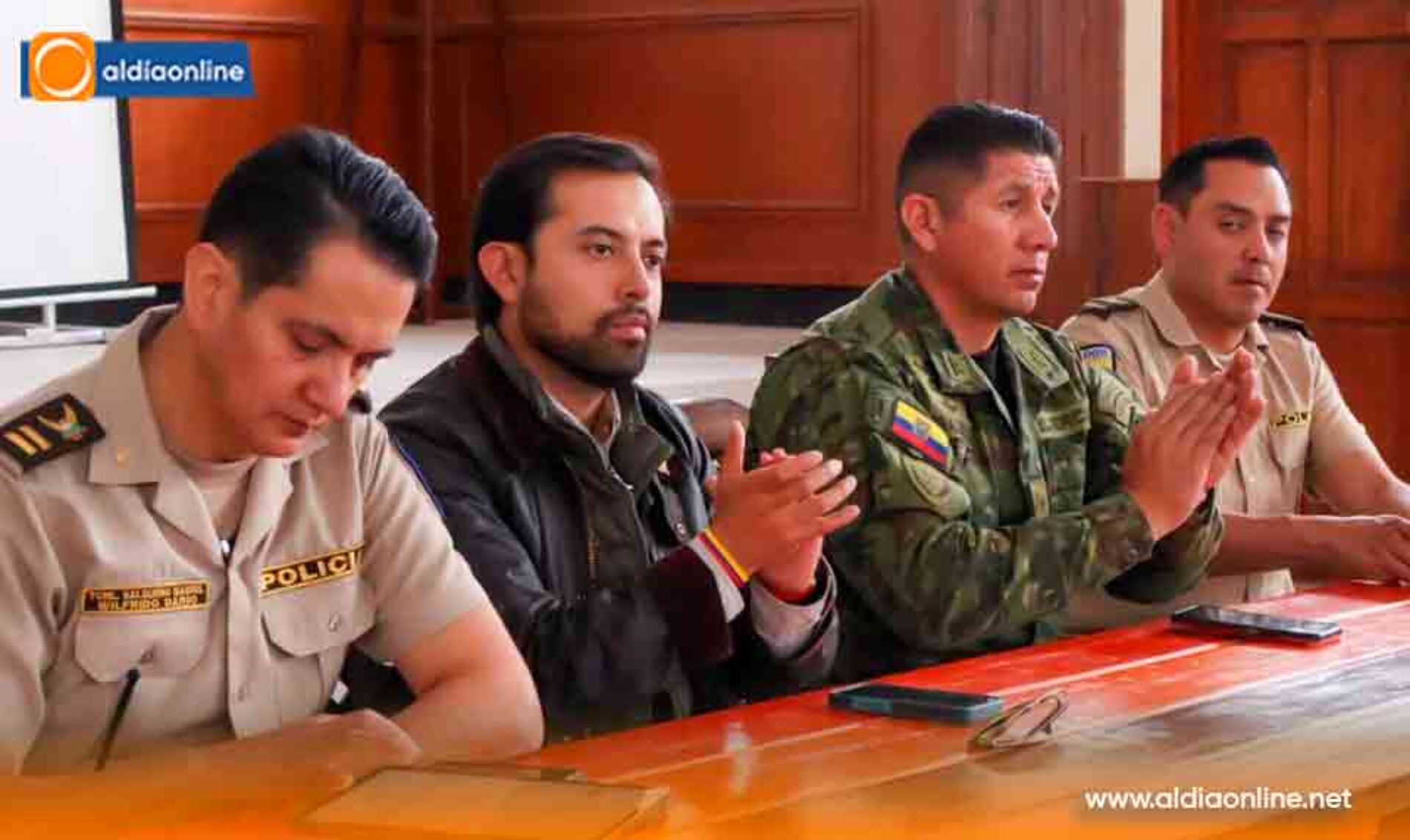 TANICUCHI FUE CENTRO DE REUNIÓN CON AUTORIDADES PROVINCIALES SOBRE TEMA DE INSEGURIDAD
