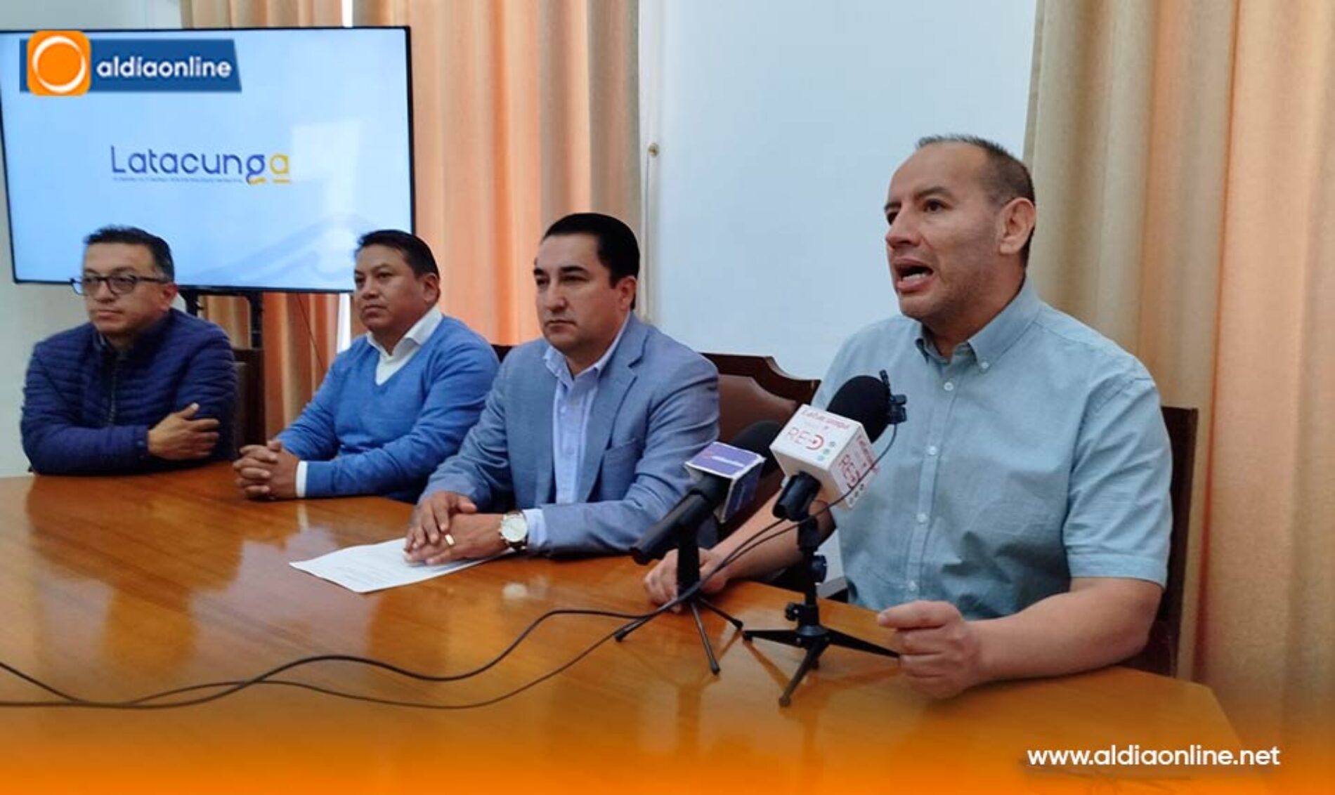 LATACUNGA ACELERA SU TRANSFORMACIÓN DIGITAL CON NUEVOS TRÁMITES RÁPIDOS Y TRANSPARENTES