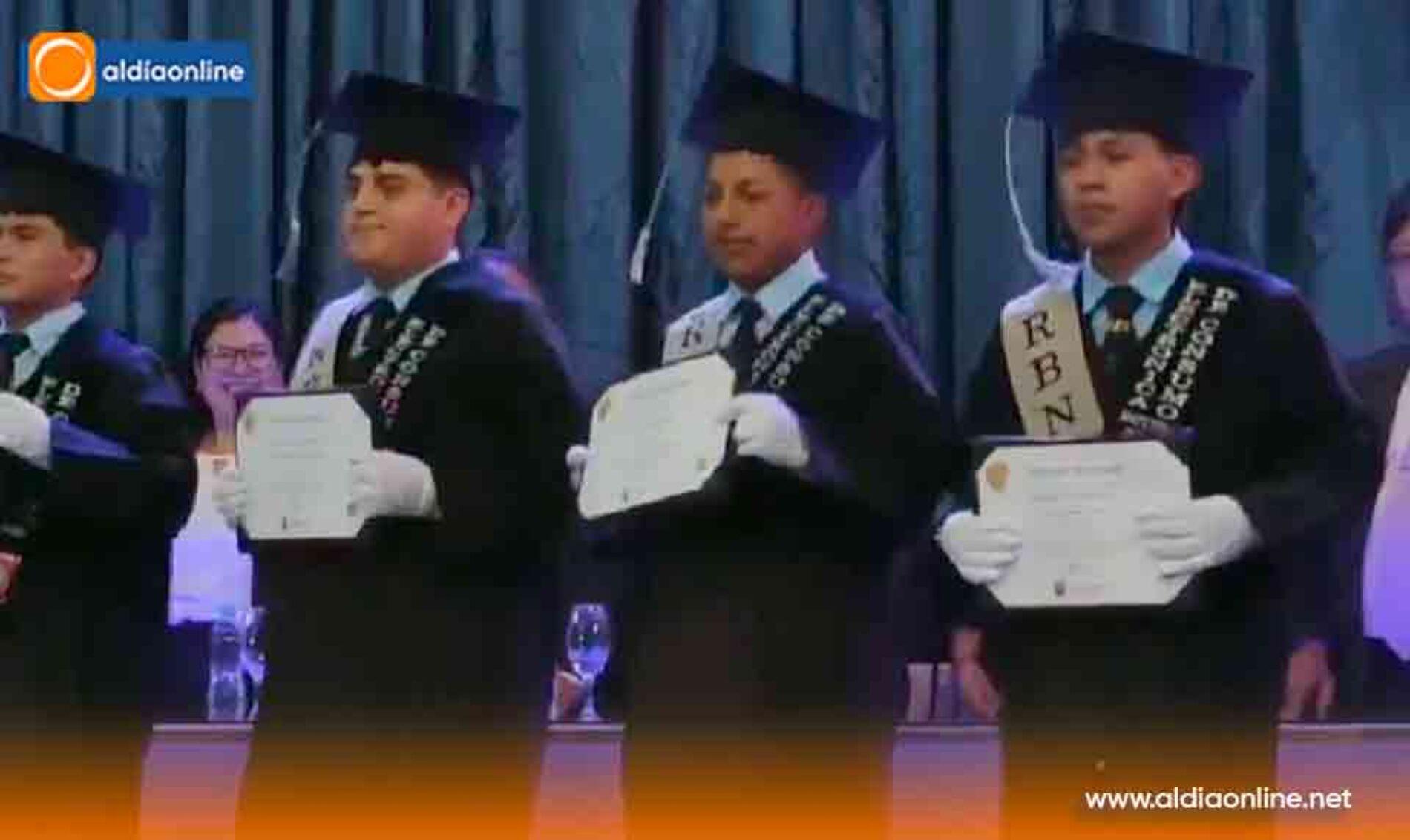 MÁS DE 24 MIL ESTUDIANTES SE INCORPORAN COMO NUEVOS BACHILLERES EN LA ZONA 3 EN COTOPAXI SON 7.632
