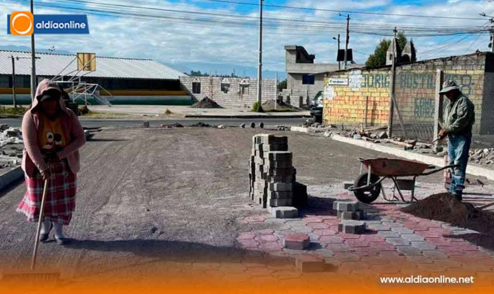 ADOQUINADO VA TRANSFORMANDO LAS  CALLES DEL BARRIO 5 ESQUINAS EN CANCHAGUA LOS TRABAJOS AVANZAN