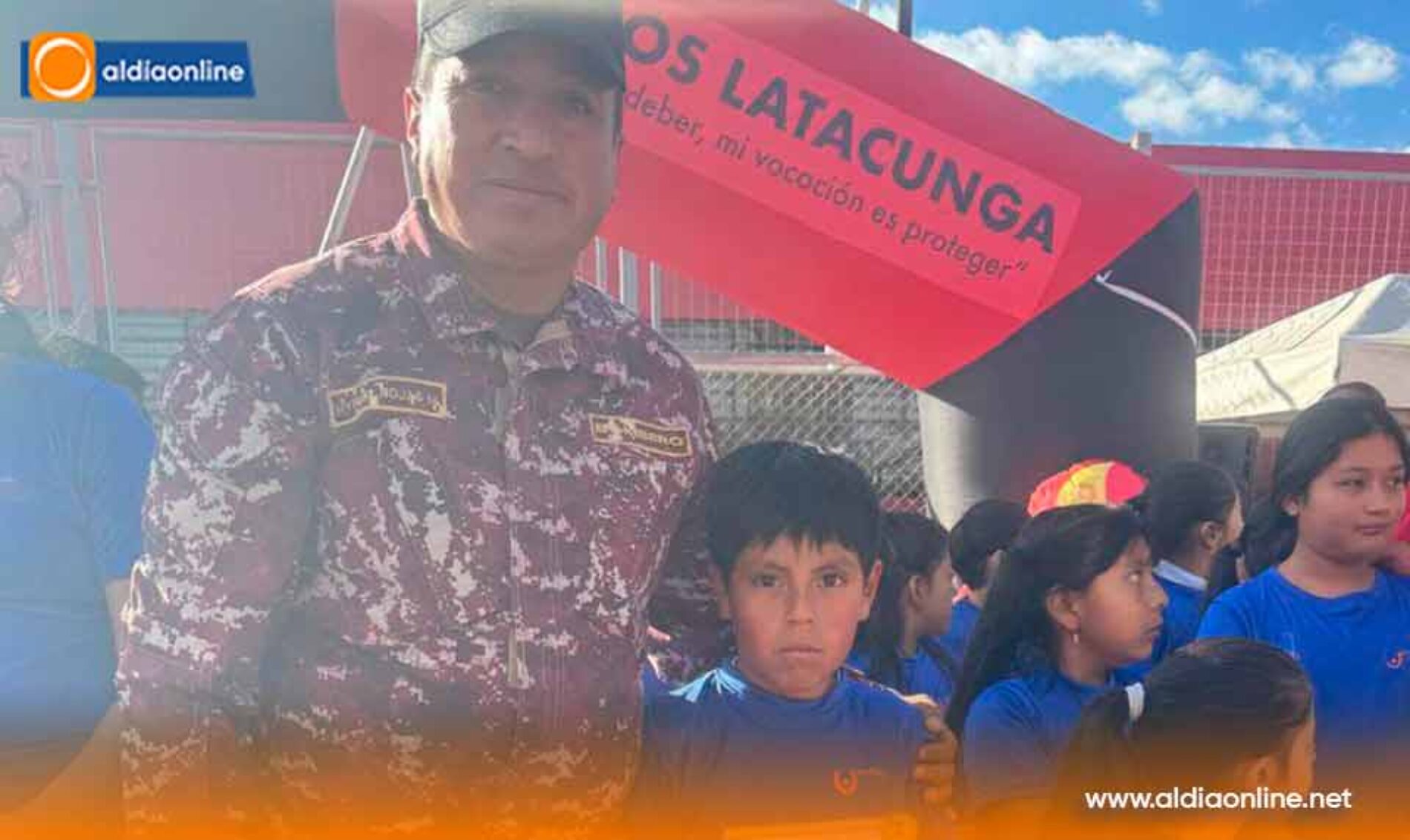 120 NIÑOS CULMINAN EL CURSO “HACHITAS ROJAS” Y SE FORMAN COMO PEQUEÑOS RESCATISTAS EN LATACUNGA