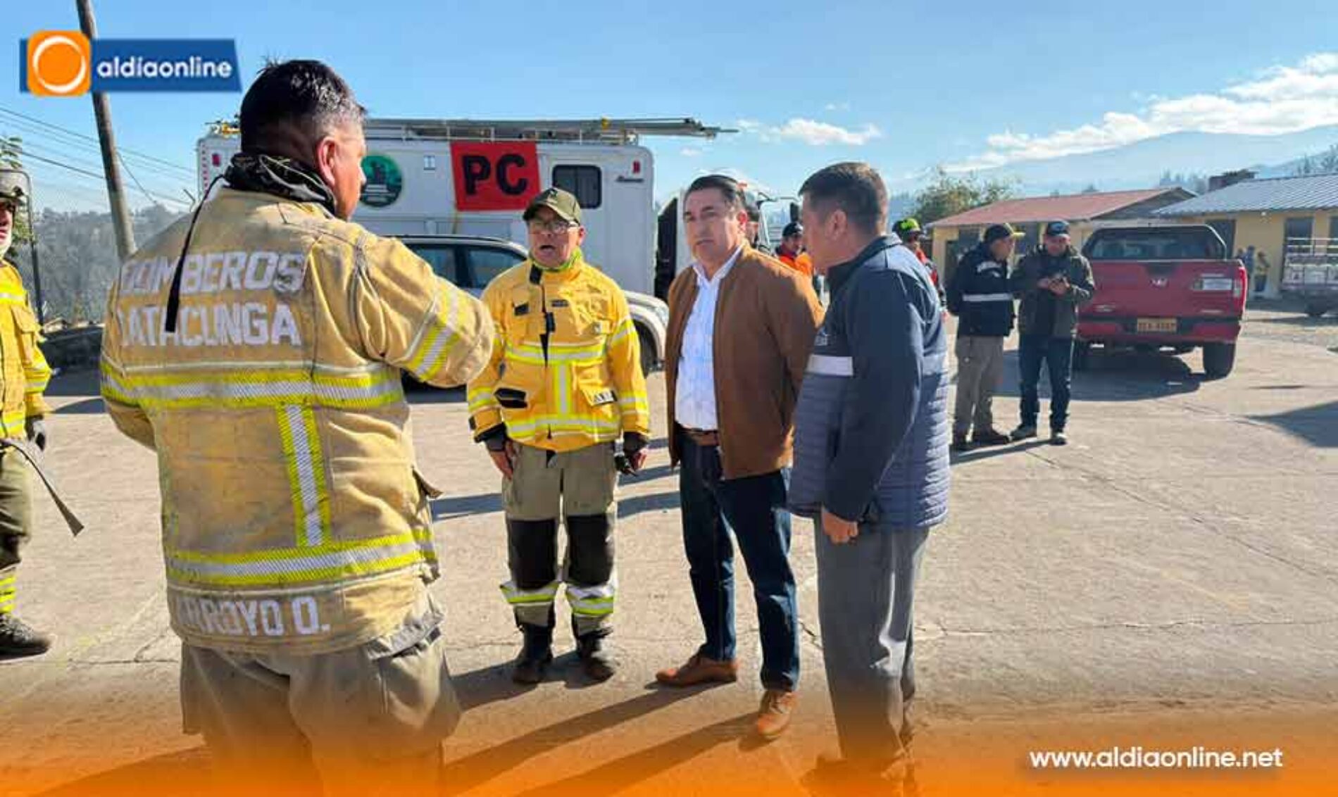MUNICIPIO DE LATACUNGA MANTIENE DESPLIEGUE TÉCNICO E INTERINSTITUCIONAL EN EL CERRO PUTZALAHUA