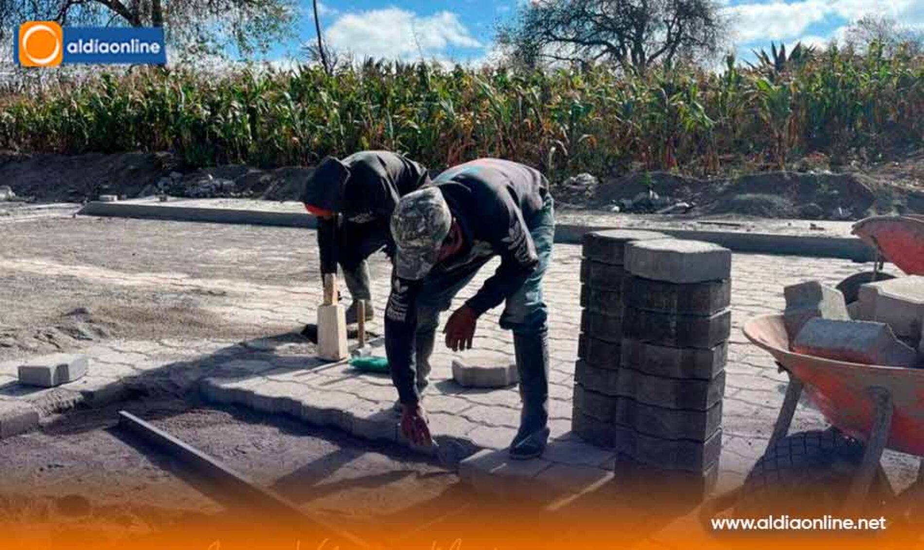 ADOQUINADO VA TRANSFORMANDO LAS  CALLES DEL BARRIO 5 ESQUINAS EN CANCHAGUA LOS TRABAJOS AVANZAN