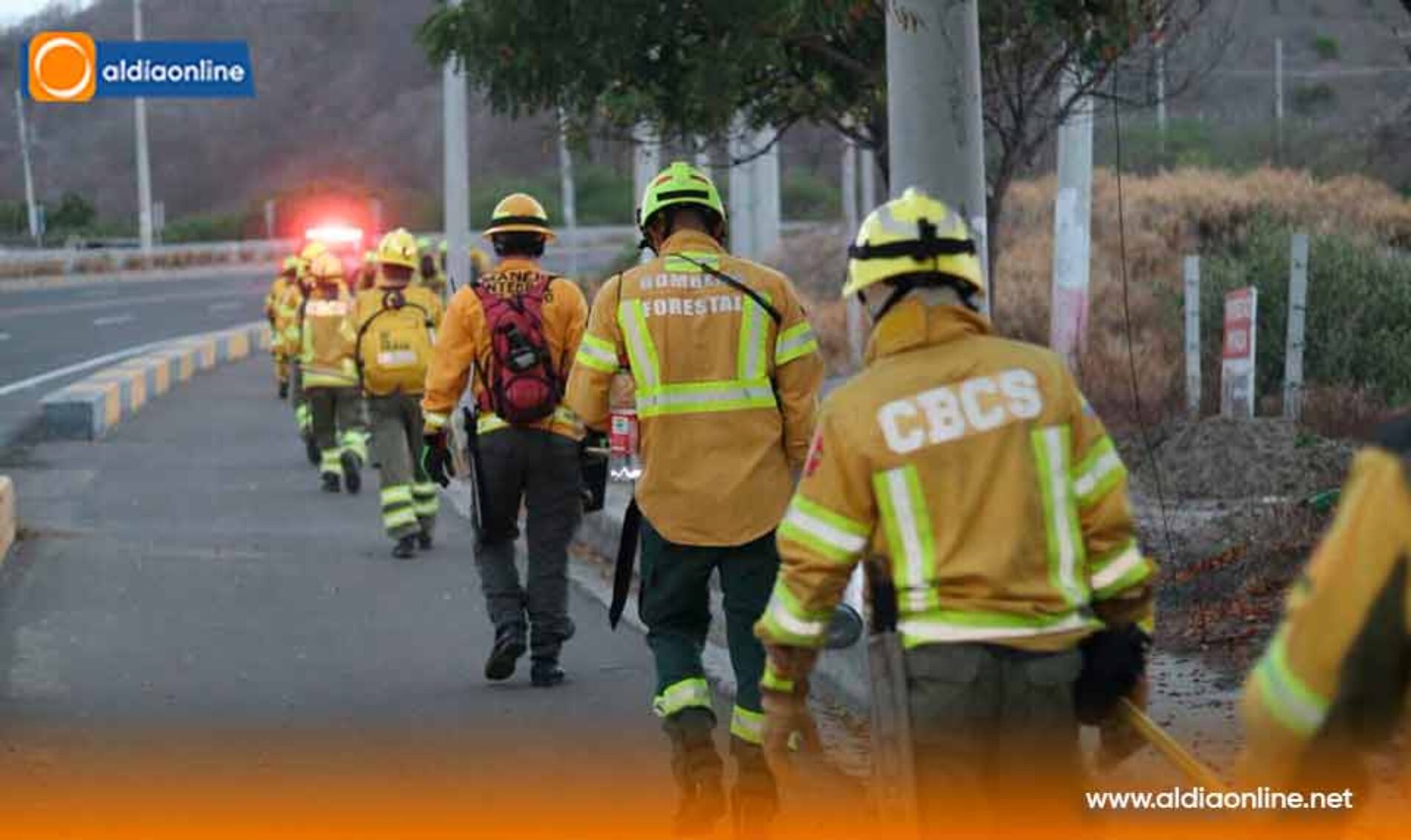 CUERPO DE BOMBEROS DE LATACUNGA SE FORTALECE  EN LA FORMACIÓN DE BOMBEROS FORESTALES Y CONSOLIDA COOPERACIÓN CON MANTA