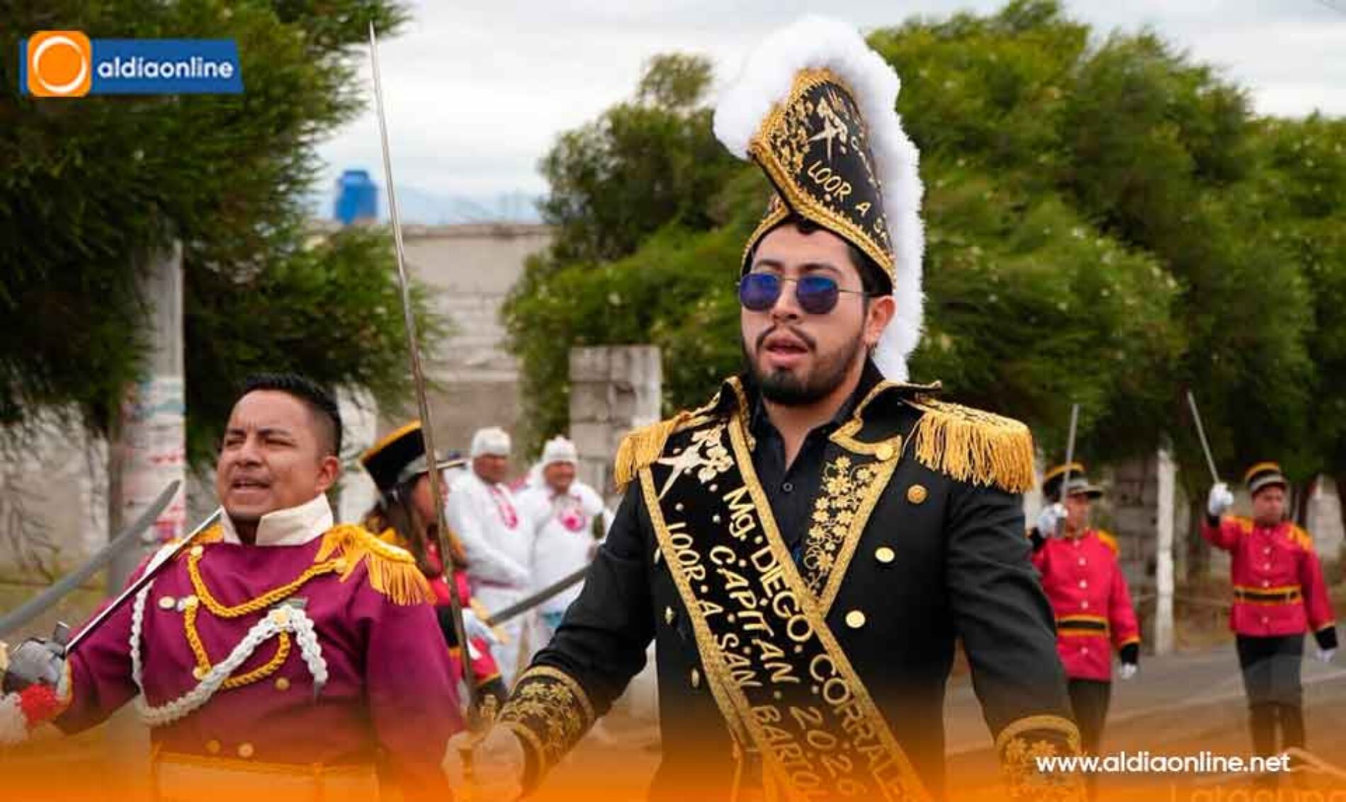 BELISARIO QUEVEDO CELEBRA 90 AÑOS DE PARROQUIALIZACIÓN CON UN DESFILE LLENO DE TRADICIÓN Y FE