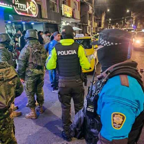 OPERATIVOS DE SEGURIDAD DEJAN DOS APREHENDIDOS Y MÁS DE 500 CONTROLES DURANTE EL FERIADO