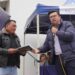 ALCALDÍA DE SALCEDO ENTREGA ESTUDIOS DE ADOQUINADO AL BARRIO SANTO DOMINGO