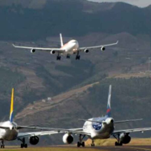 GOBIERNO NACIONAL FORTALECE LA CONECTIVIDAD AÉREA DEL ECUADOR CON NUEVAS RUTAS NACIONALES E INTERNACIONALES.