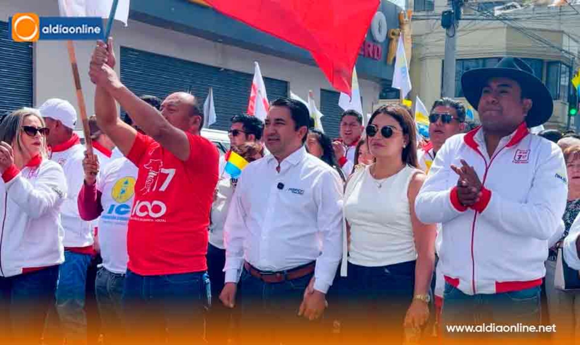 “EL TRABAJO HONESTO CONTINÚA” SLOGAN DE CAMPAÑA DE FABRICIO TINAJERO A LA REELECCIÓN