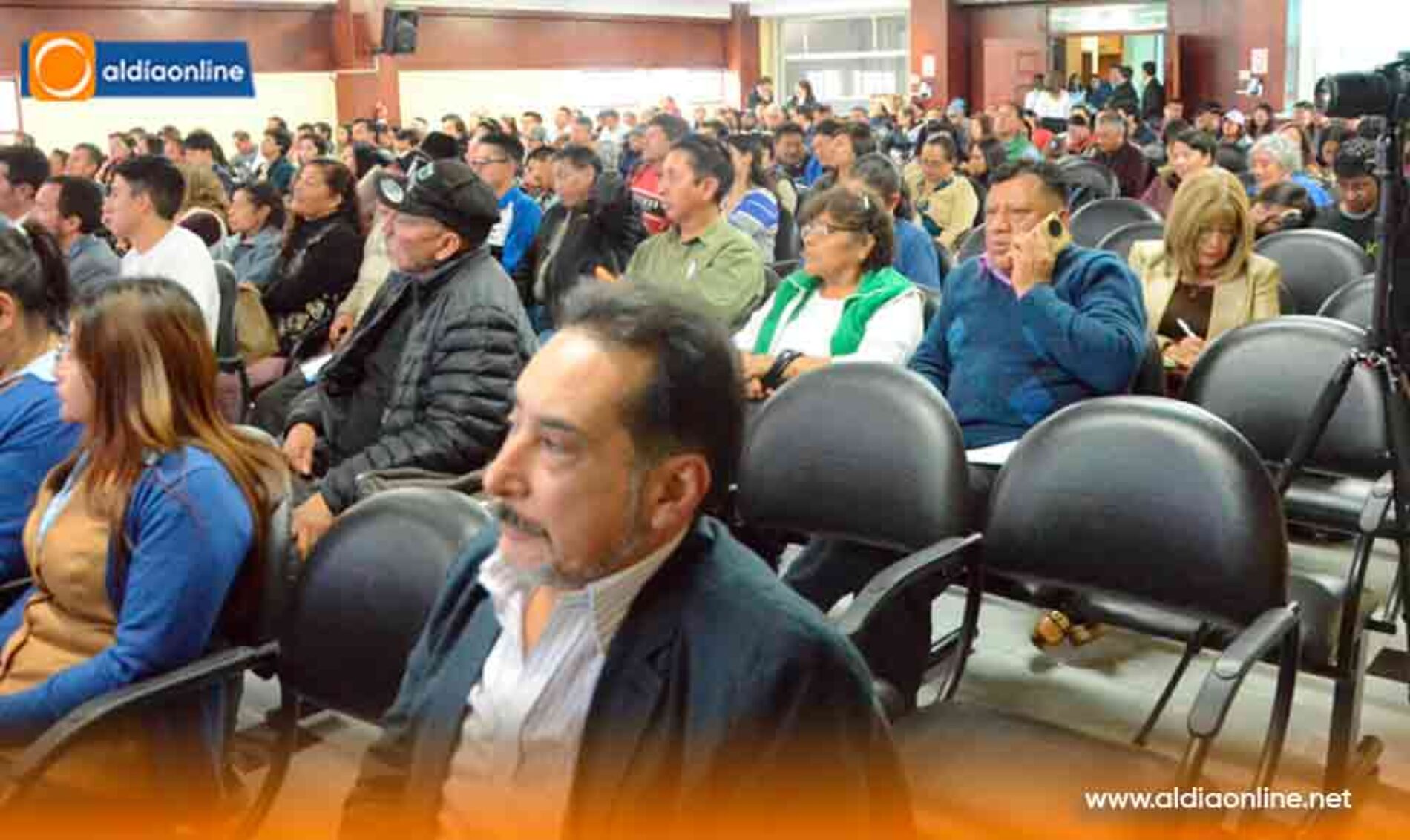 U. INDOAMÉRICA IMPULSÓ FORO ACADÉMICO “DESARROLLO SUSTENTABLE Y SOSTENIBLE DE LA CIUDAD DE LATACUNGA” (Videos)