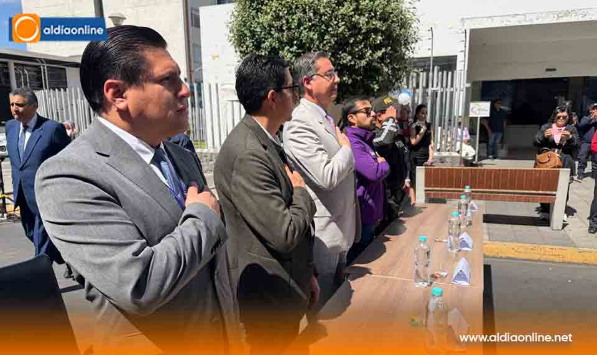 MÁS DE 350 PERSONAS PARTICIPARON EN LA FERIA CIUDADANA “RAÍCES DE PAZ 2026” EN LATACUNGA