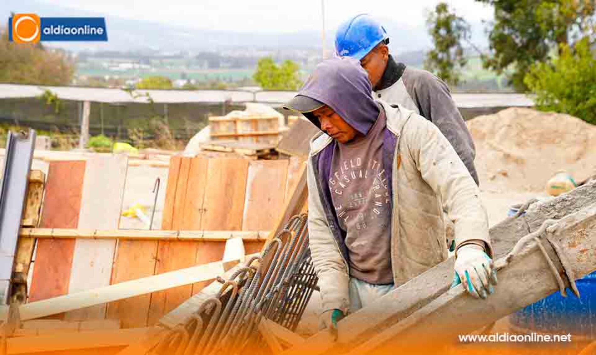 PREFECTURA INVIERTE USD 146 MIL PARA INCORPORAR 30 HECTÁREAS AL RIEGO EN SAQUISILÍ