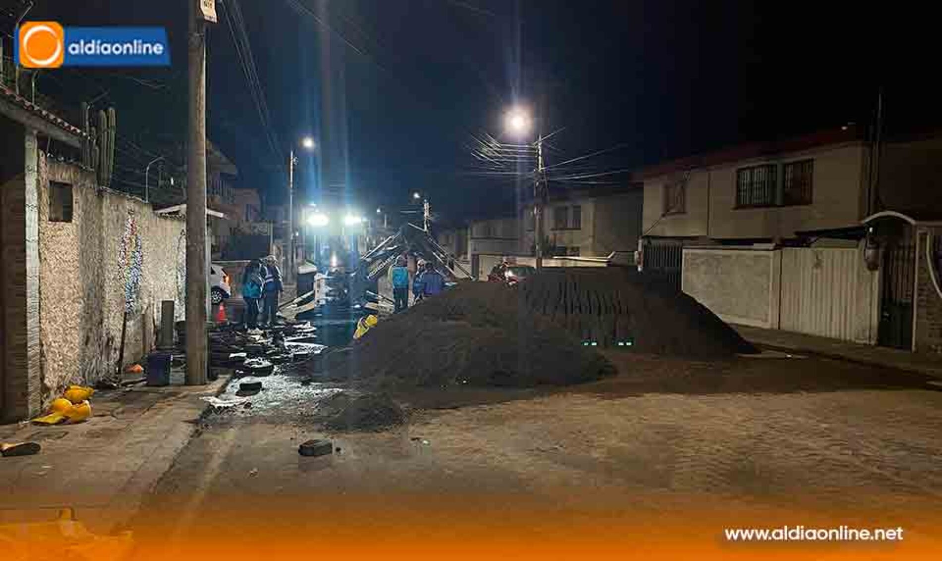 ROTURA DE TUBERÍA MATRIZ AFECTA PRESIÓN DE AGUA POTABLE EN EL SUR DE LATACUNGA