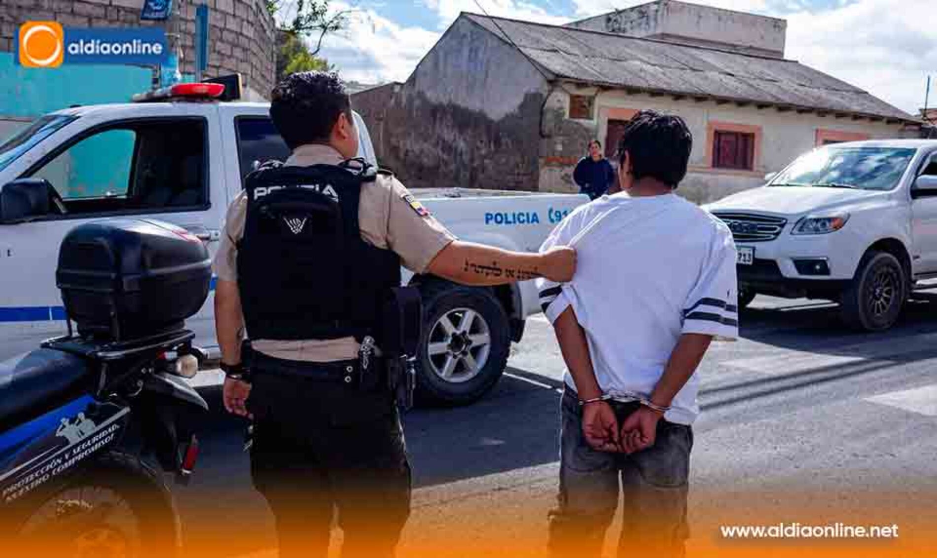 OPERATIVO EN ZUMBALICA DESARTICULA FIESTA CLANDESTINA CON ALREDEDOR DE 60 JÓVENES