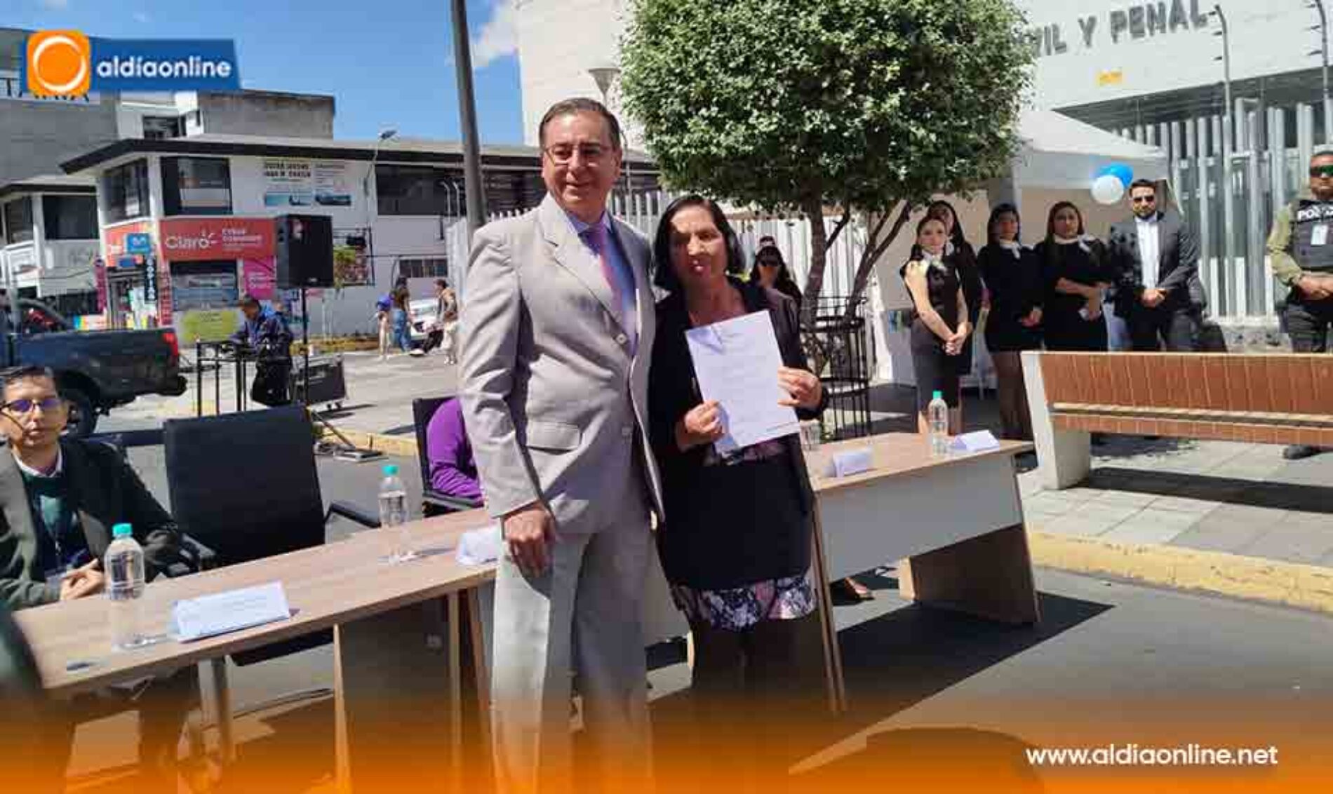 MÁS DE 350 PERSONAS PARTICIPARON EN LA FERIA CIUDADANA “RAÍCES DE PAZ 2026” EN LATACUNGA