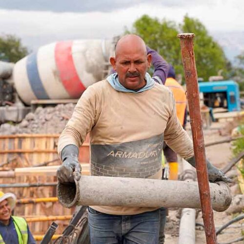 PREFECTURA INVIERTE USD 146 MIL PARA INCORPORAR 30 HECTÁREAS AL RIEGO EN SAQUISILÍ