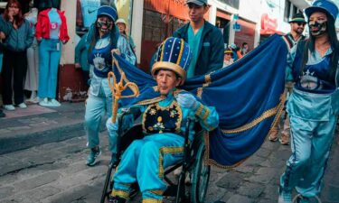 ADULTOS MAYORES DEL INSTITUTO ESTUPIÑÁN VIVIERON CON GRAN ALEGRÍA “MAMA NEGRA 2026”