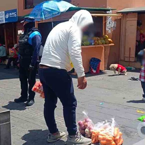 AGENTES DE CONTROL REFUERZAN LA SEGURIDAD Y RETIRAN VENTAS INFORMALES Y LIBADORES EN LA ESTACIÓN