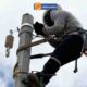 INICIAN TRABAJOS DE ALUMBRADO PÚBLICO EN CRISTO REY SUR POR EMPRESA ELECTRICA COTOPAXI S.A