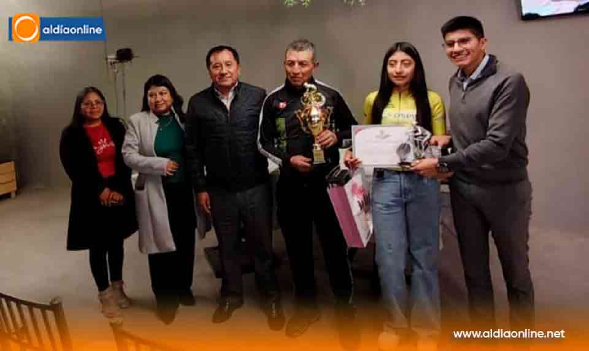 RECONOCIMIENTO AL TALENTO DEPORTIVO, LESLY QUILUMBA Y TEAM SAQUISILÍ BRILLARON EN NARIÑO-COLOMBIA