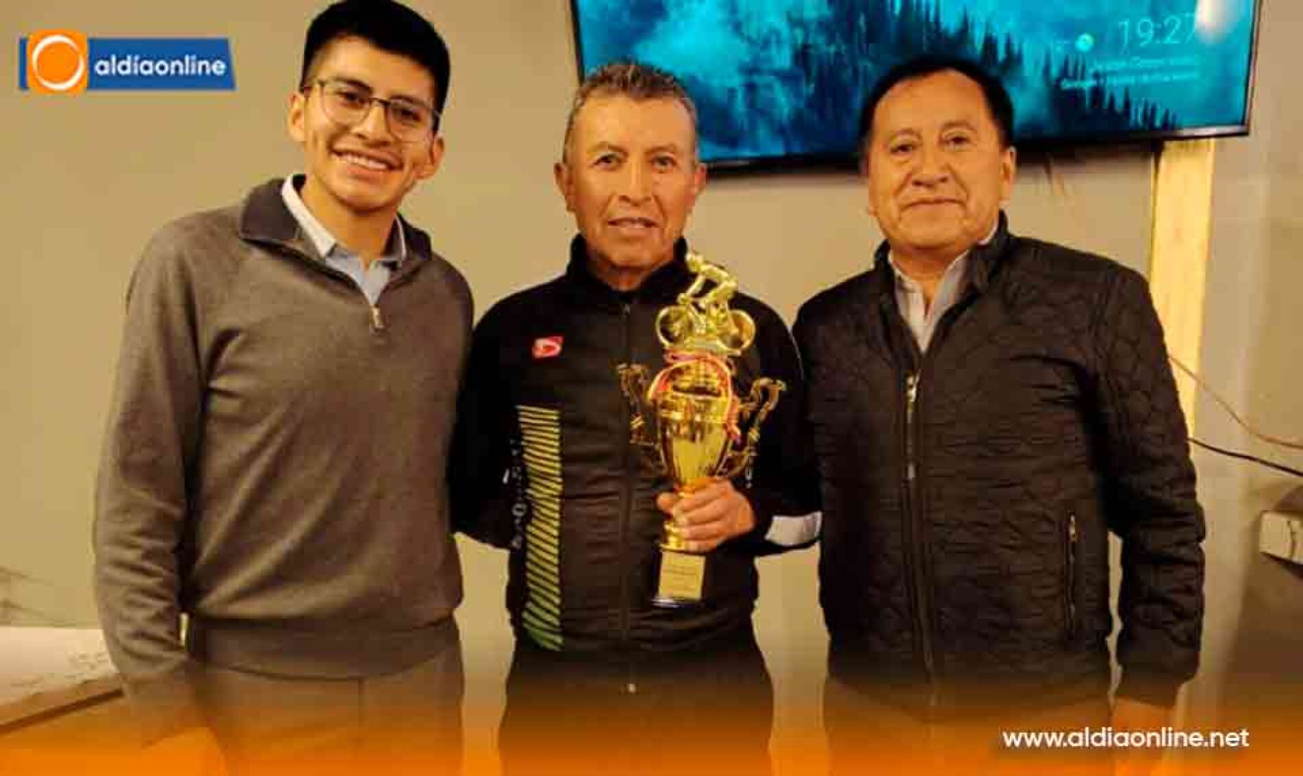 RECONOCIMIENTO AL TALENTO DEPORTIVO, LESLY QUILUMBA Y TEAM SAQUISILÍ BRILLARON EN NARIÑO-COLOMBIA