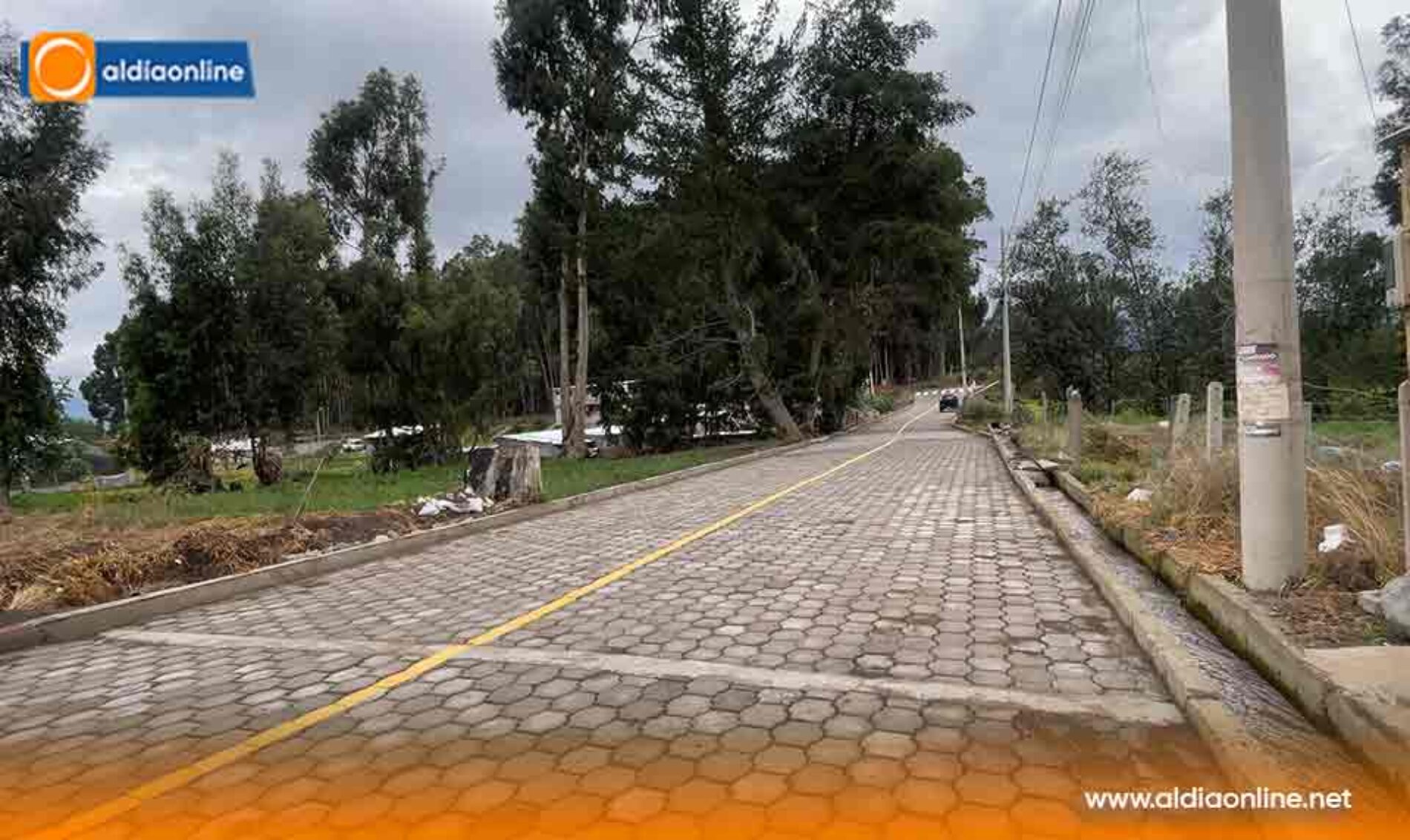 OTRA CALLE ADOQUINADA PARA EL SECTOR LAIGUA DE SANTO DOMINGO EN SAN BUENAVENTURA