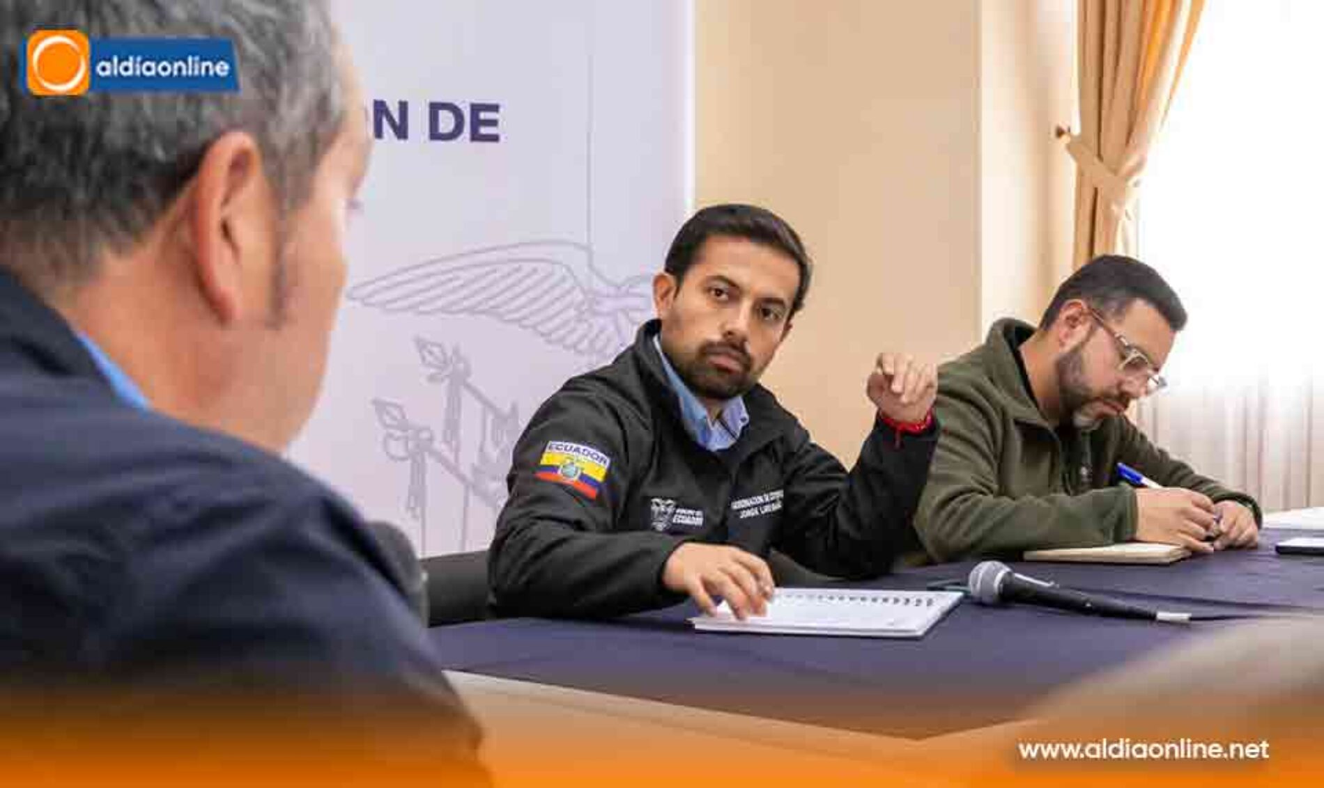 GOBERNADOR DE COTOPAXI DIALOGA CON EL SECTOR PRODUCTIVO SOBRE LA DESCONEXIÓN ELÉCTRICA VOLUNTARIA