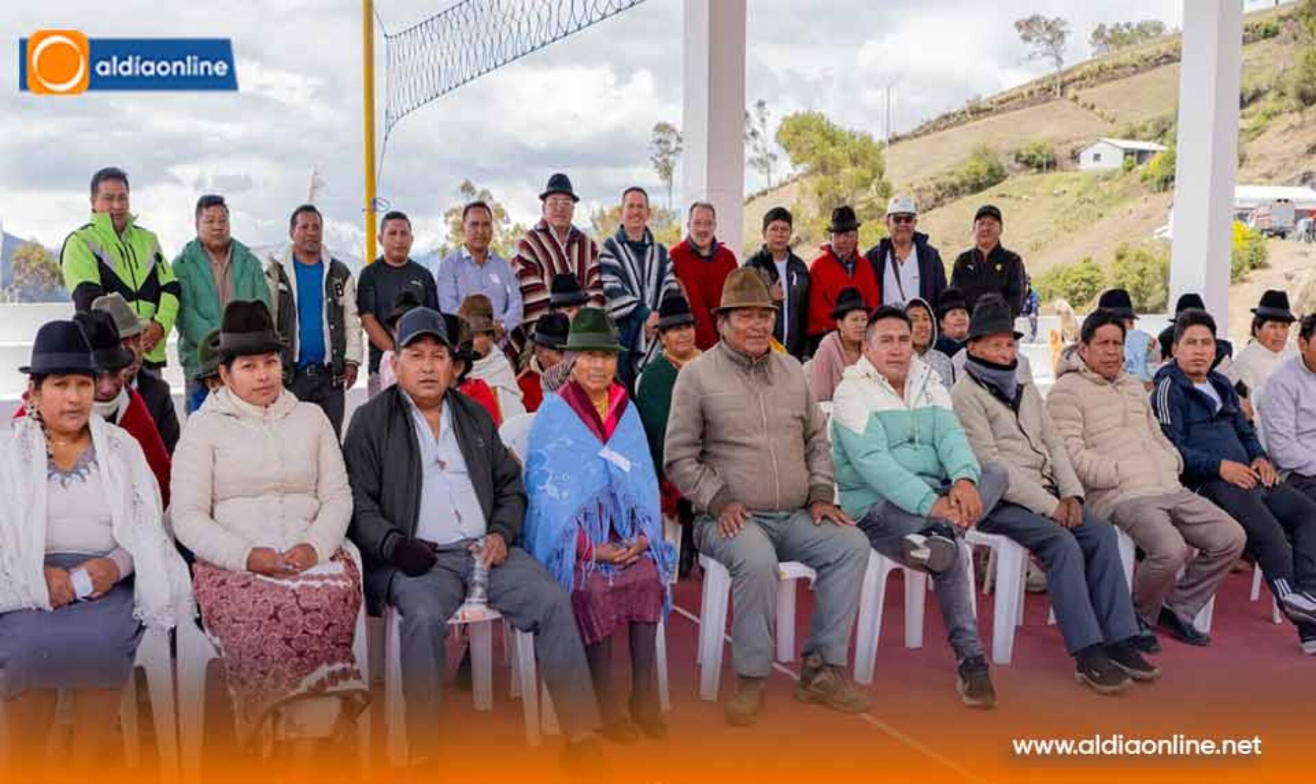 ALCALDE DE SAQUISILÍ INAUGURÓ CUBIERTA EN LA COMUNIDAD SALAMALAG “EL CALVARIO”