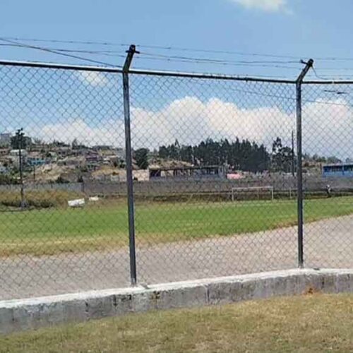 “LOS ESCENARIOS DEPORTIVOS SON DE LATACUNGA: DEFENDEMOS EL PATRIMONIO Y RECHAZAMOS LA VIOLENCIA”