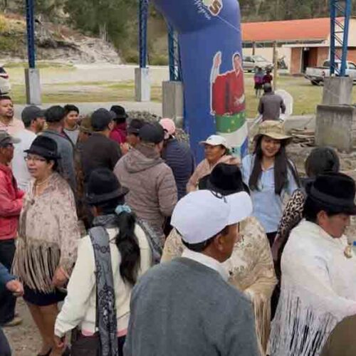 SIGCHOS IMPULSA EL TURISMO COMUNITARIO CON LA CONSTRUCCIÓN DE UNA CASA DE TURISMO GLAMPING EN ISINLIVÍ