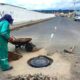 MUNICIPIO DE SAQUISILÍ REFUERZA LA SEGURIDAD CIUDADANA CON LA REPOSICIÓN DE TAPAS DE POZOS SUSTRAÍDAS