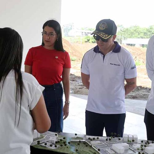EL PRESIDENTE DANIEL NOBOA VERIFICÓ EL AVANCE DE OBRA DE LA UNIVERSIDAD PÚBLICA DE SANTO DOMINGO