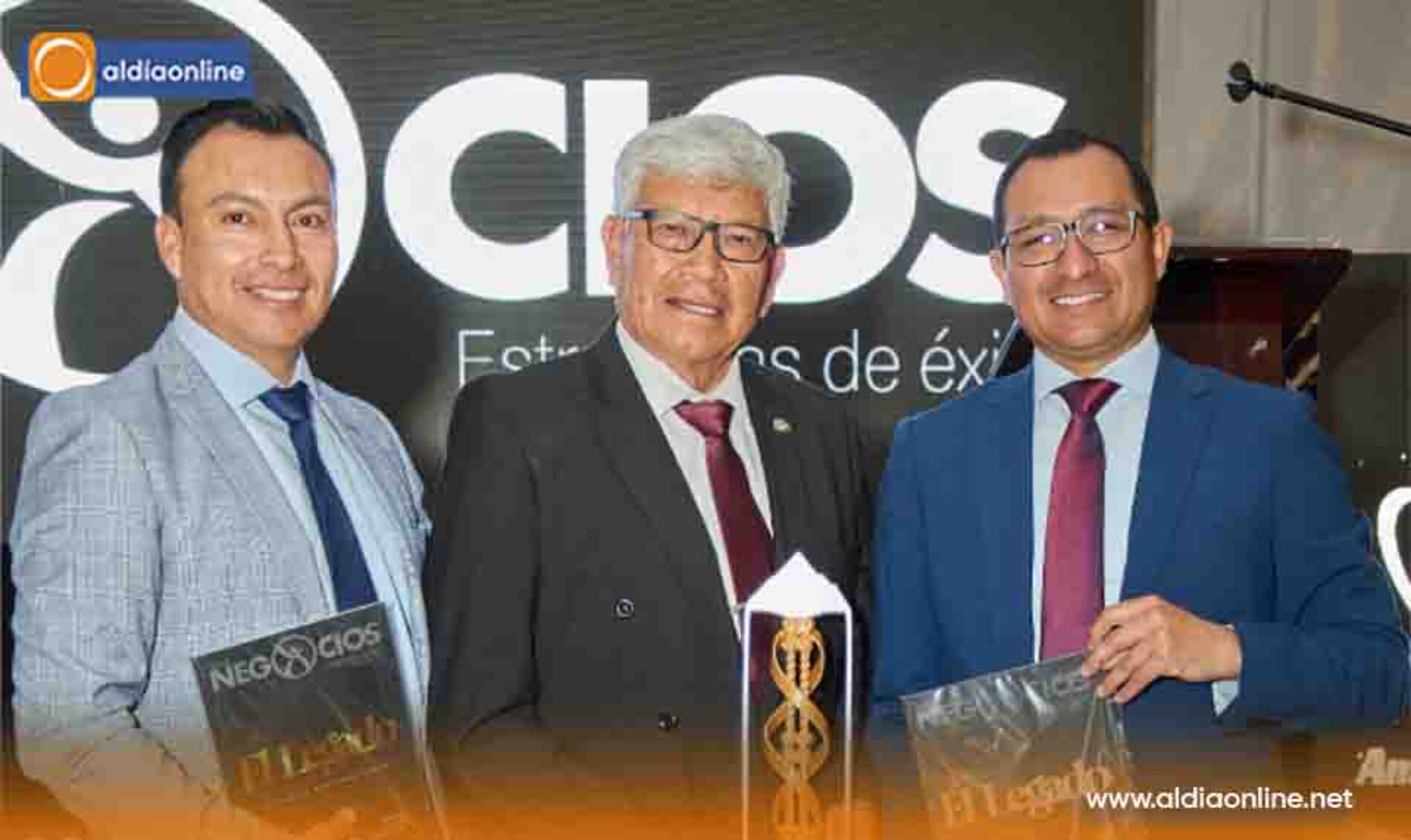 ANÍBAL CULQUI, RECIBE RECONOCIMIENTO “JOSÉ CUESTA HOLGUÍN” EN AMBATO DE REVISTA NEGOCIOS (Video)