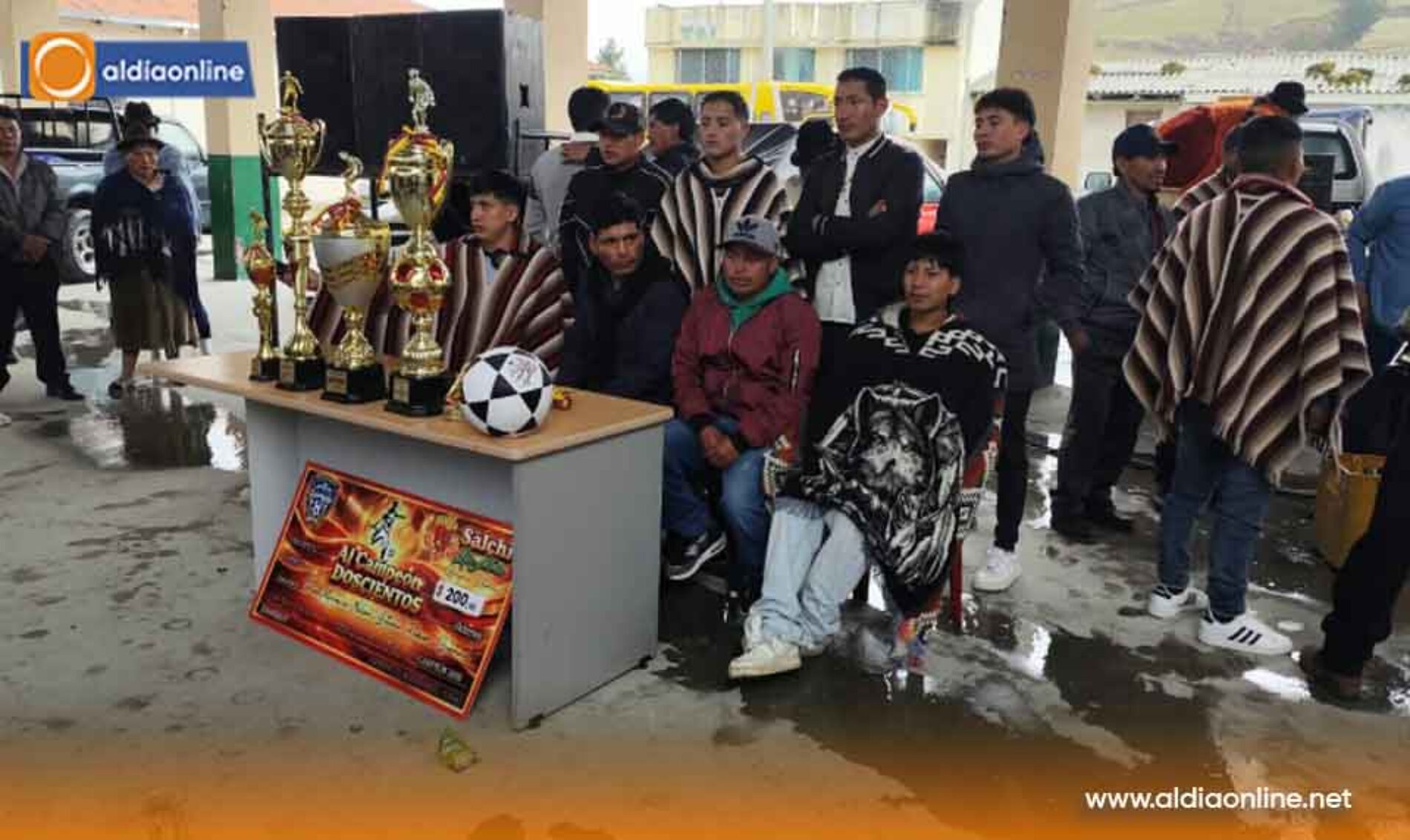 EL DEPORTE UNE A GUANGAJE CON CUADRANGULAR DE FÚTBOL QUE PREMIÓ A LOS MEJORES
